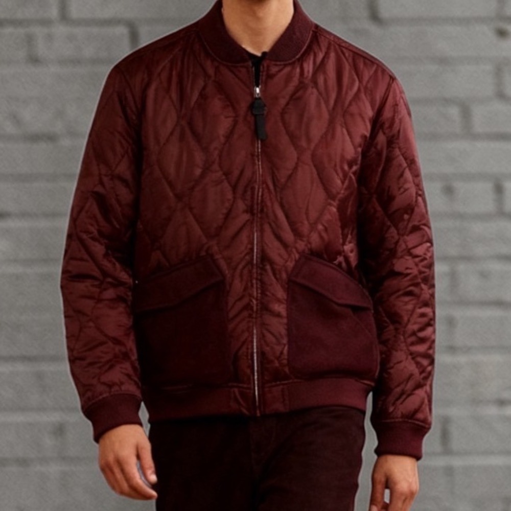 WESC Men's Quilted Satin Bomber Jacket Sixten Maroon Streetwear Zip Front Large
